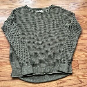 Hollister Textured Knit Sweater in Olive